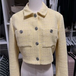 Women’s Yellow tweed MAJE cropped jacket / Fr:  Size 36 (small)